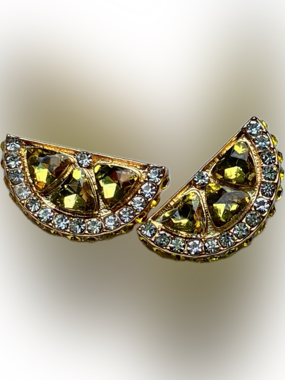 🍋 Gold-Tone Crystal Lemon Slice Stud Earrings